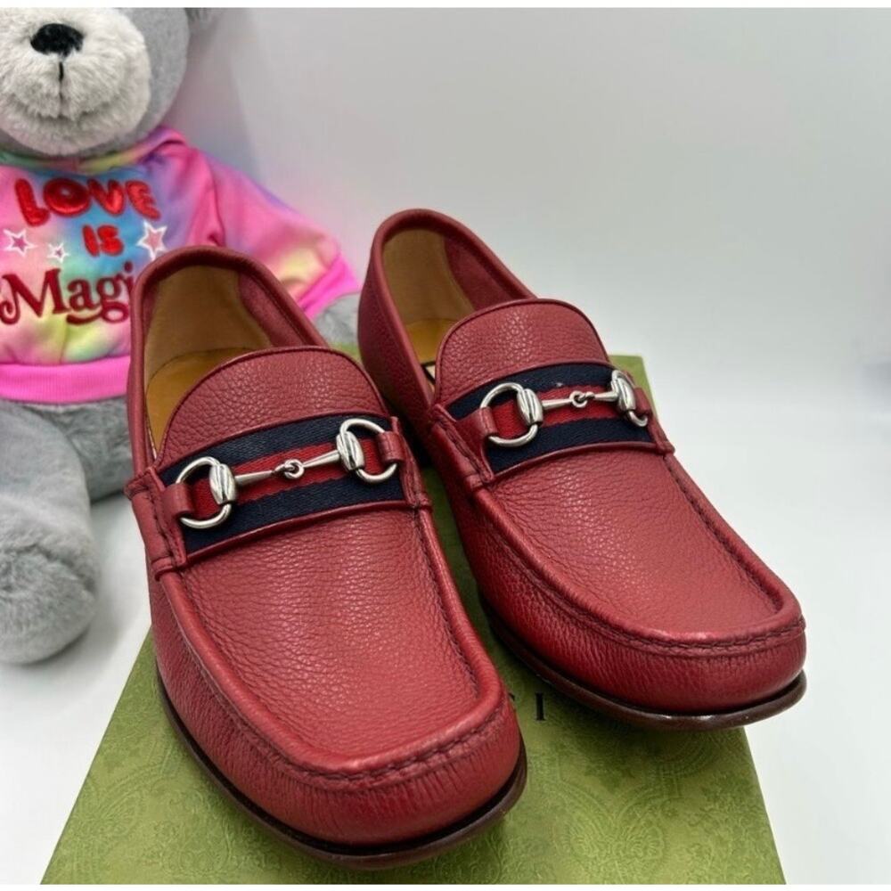 Men's Gucci horse bit web striped loafer size 9, made in Italy